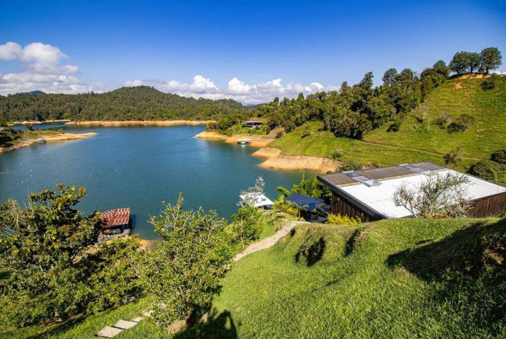 Sky House Cabana Guatape La Pradera  Luaran gambar